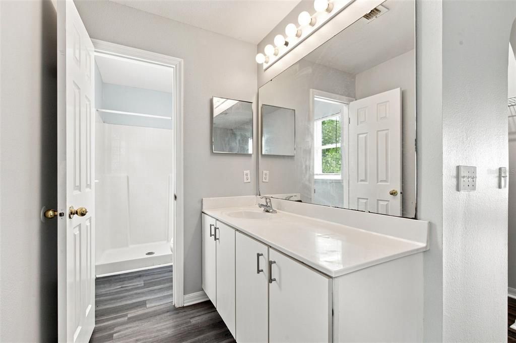 Active With Contract: $289,999 (3 beds, 2 baths, 2215 Square Feet)