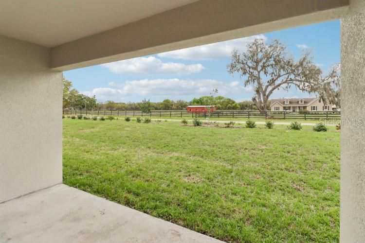 For Sale: $338,990 (3 beds, 2 baths, 1808 Square Feet)