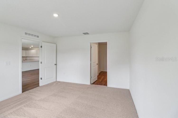 For Sale: $338,990 (3 beds, 2 baths, 1808 Square Feet)