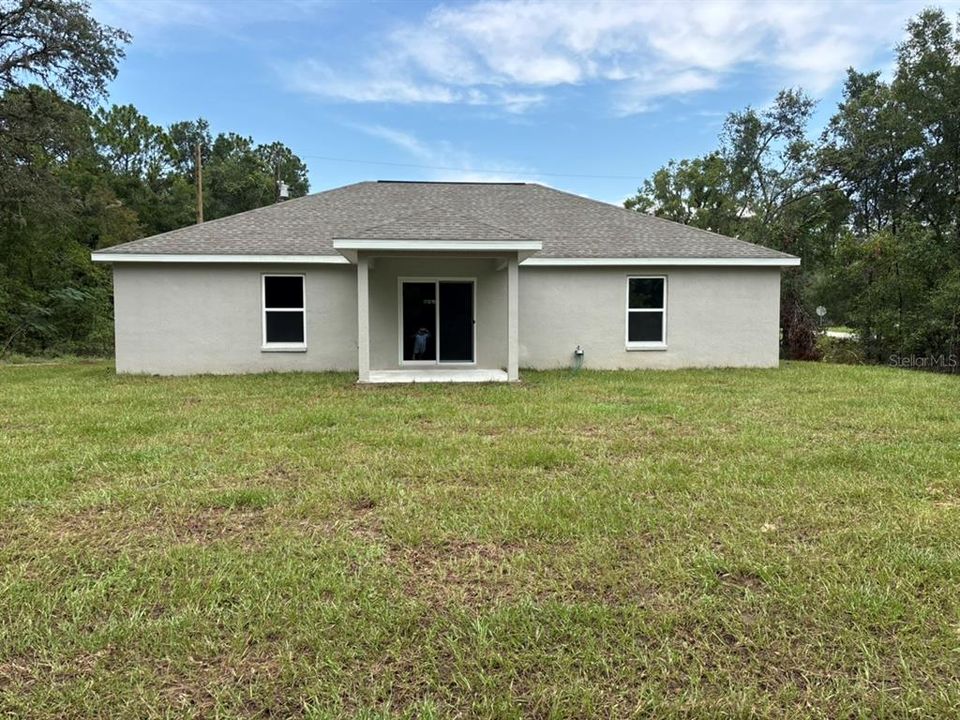 Active With Contract: $239,900 (3 beds, 2 baths, 1405 Square Feet)