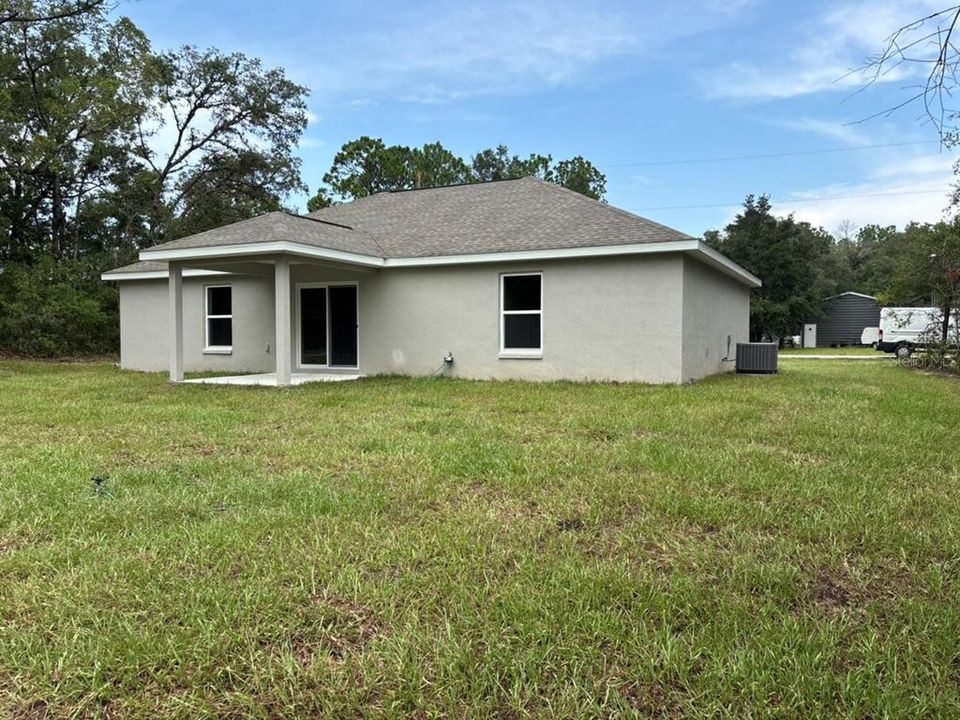 Active With Contract: $239,900 (3 beds, 2 baths, 1405 Square Feet)