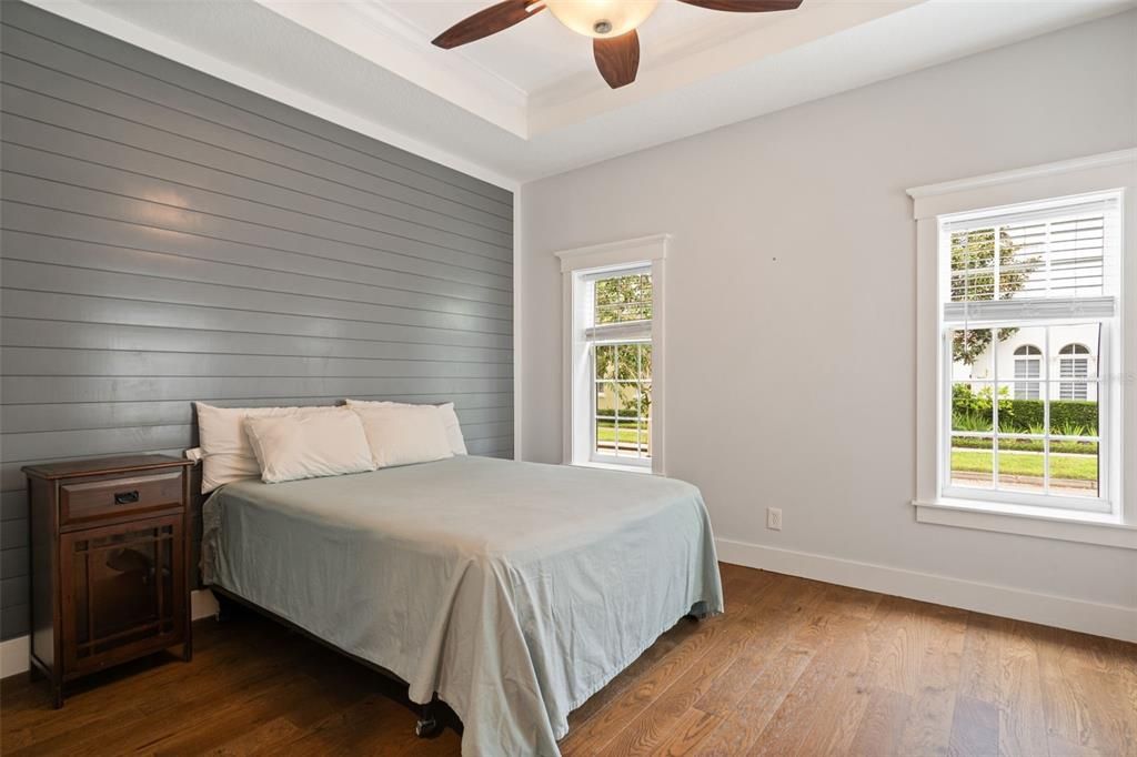 For Rent: $4,700 (3 beds, 2 baths, 1509 Square Feet)