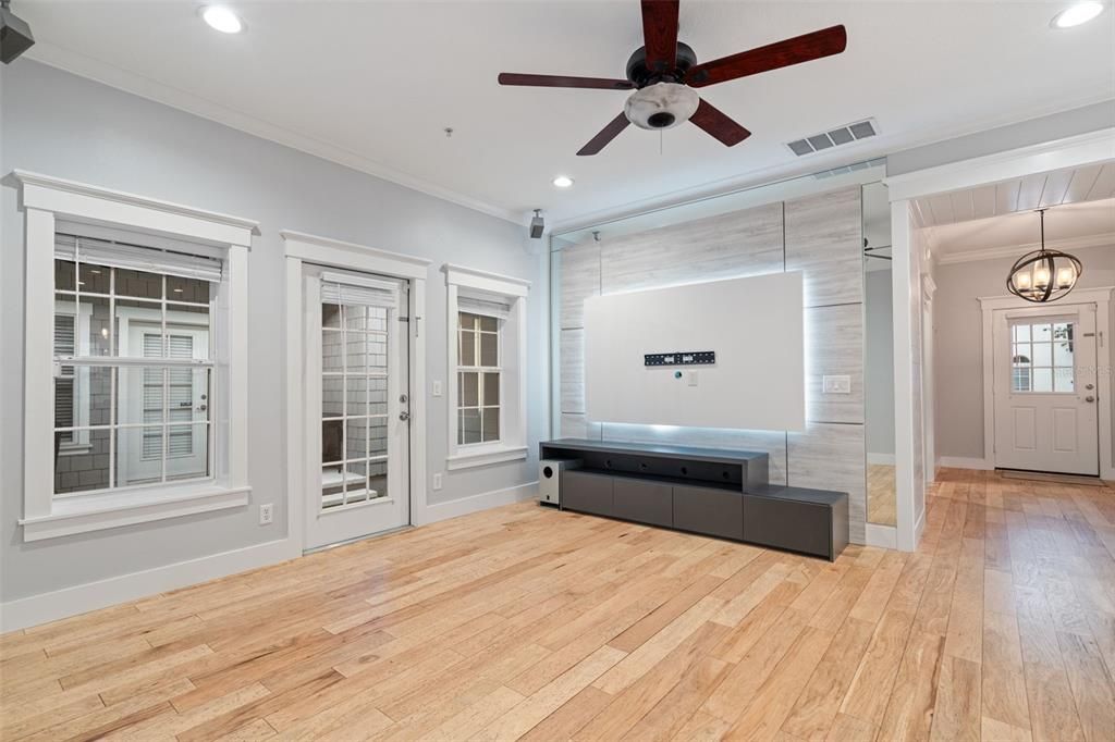 For Rent: $4,700 (3 beds, 2 baths, 1509 Square Feet)