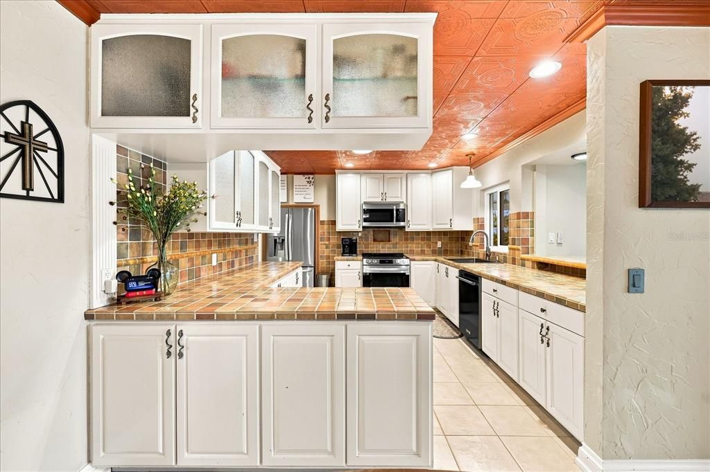 For Sale: $614,900 (3 beds, 2 baths, 1800 Square Feet)