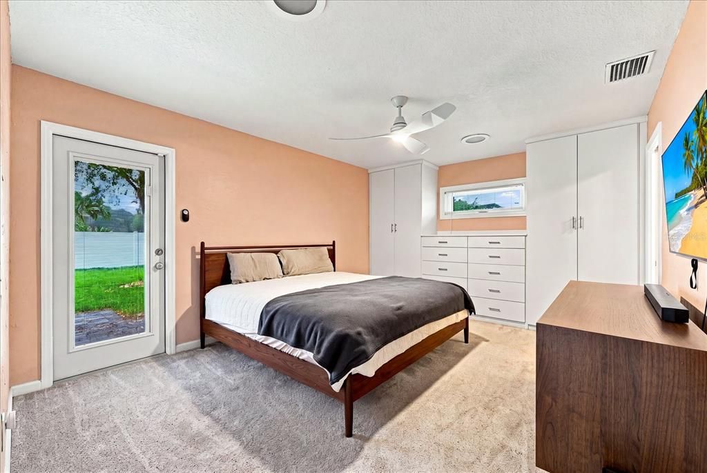 For Sale: $614,900 (3 beds, 2 baths, 1800 Square Feet)