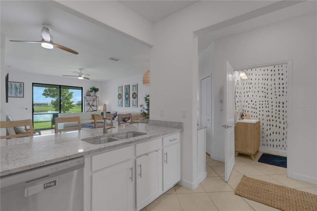 For Rent: $3,000 (3 beds, 2 baths, 1925 Square Feet)