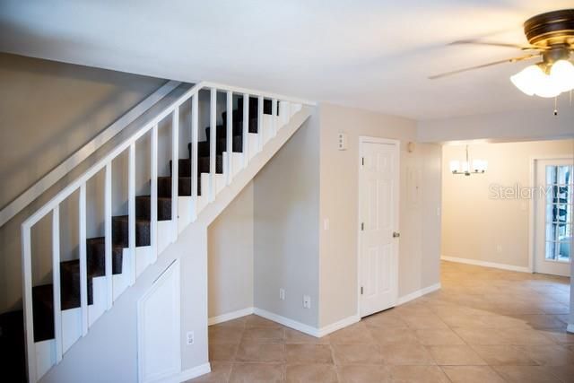 For Rent: $1,975 (2 beds, 2 baths, 1124 Square Feet)