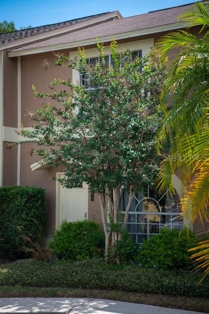For Rent: $1,975 (2 beds, 2 baths, 1124 Square Feet)