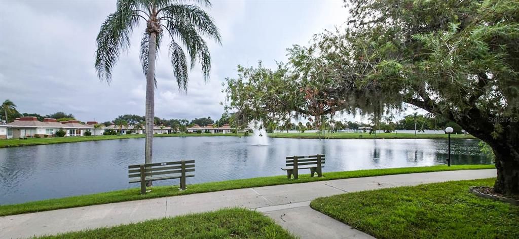 For Sale: $119,000 (1 beds, 1 baths, 576 Square Feet)
