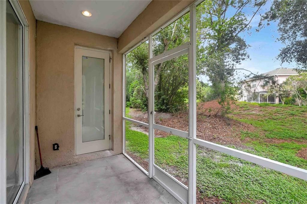 Active With Contract: $389,000 (4 beds, 3 baths, 2157 Square Feet)