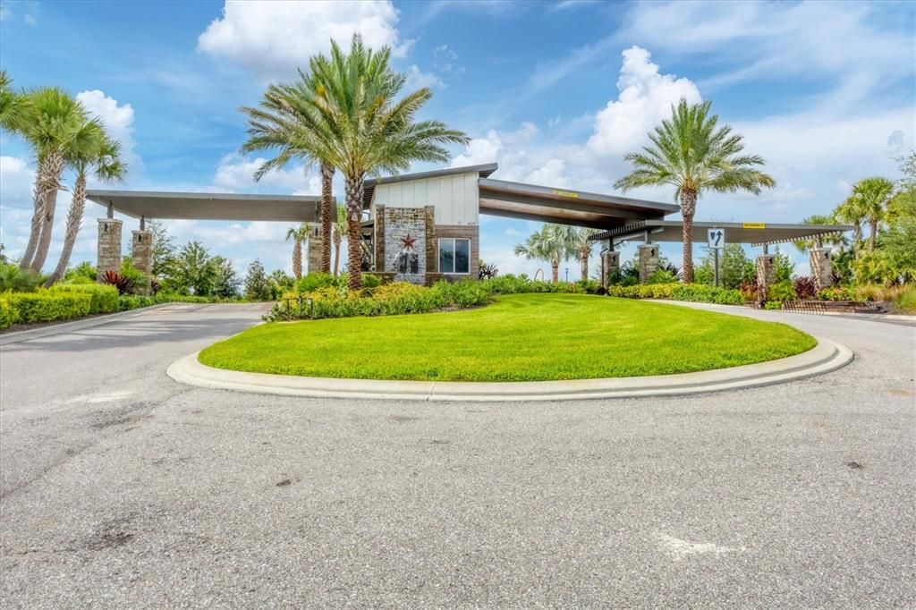 For Rent: $2,700 (3 beds, 2 baths, 1561 Square Feet)