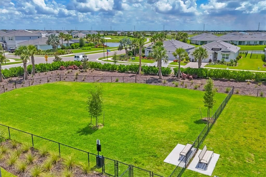 For Rent: $2,700 (3 beds, 2 baths, 1561 Square Feet)