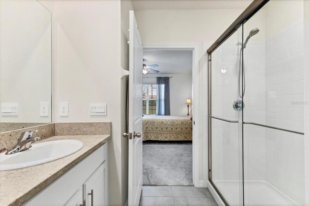 For Rent: $2,700 (3 beds, 2 baths, 1561 Square Feet)