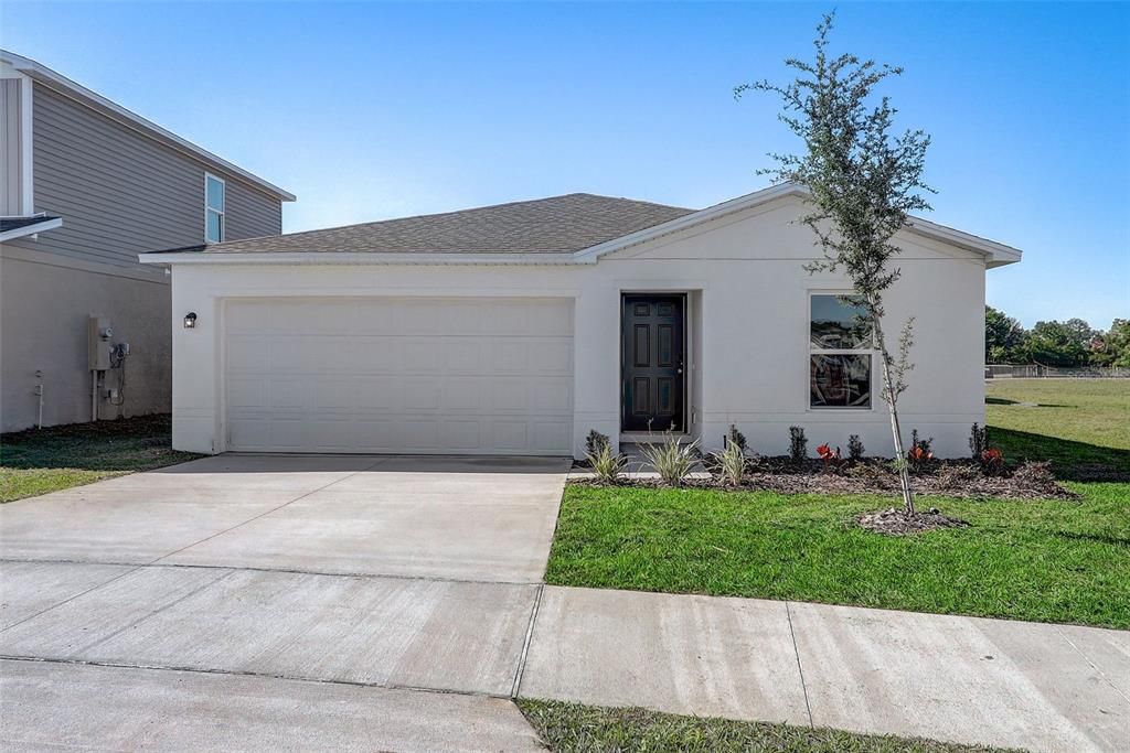 For Sale: $299,990 (3 beds, 2 baths, 1811 Square Feet)