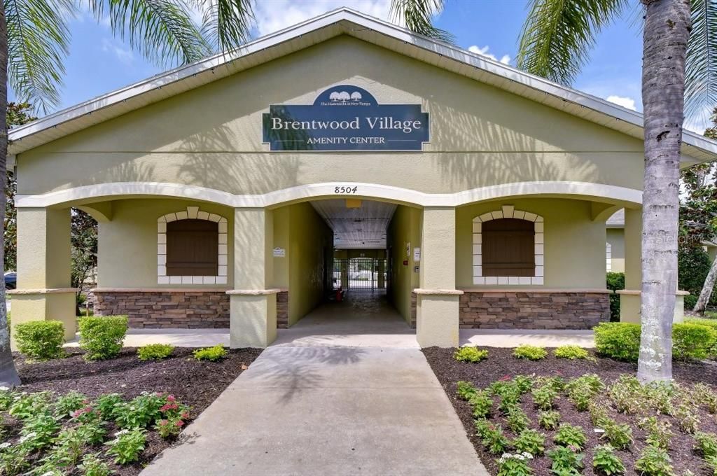 For Sale: $224,900 (2 beds, 2 baths, 1008 Square Feet)