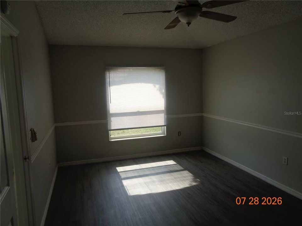 For Rent: $2,395 (3 beds, 2 baths, 1722 Square Feet)