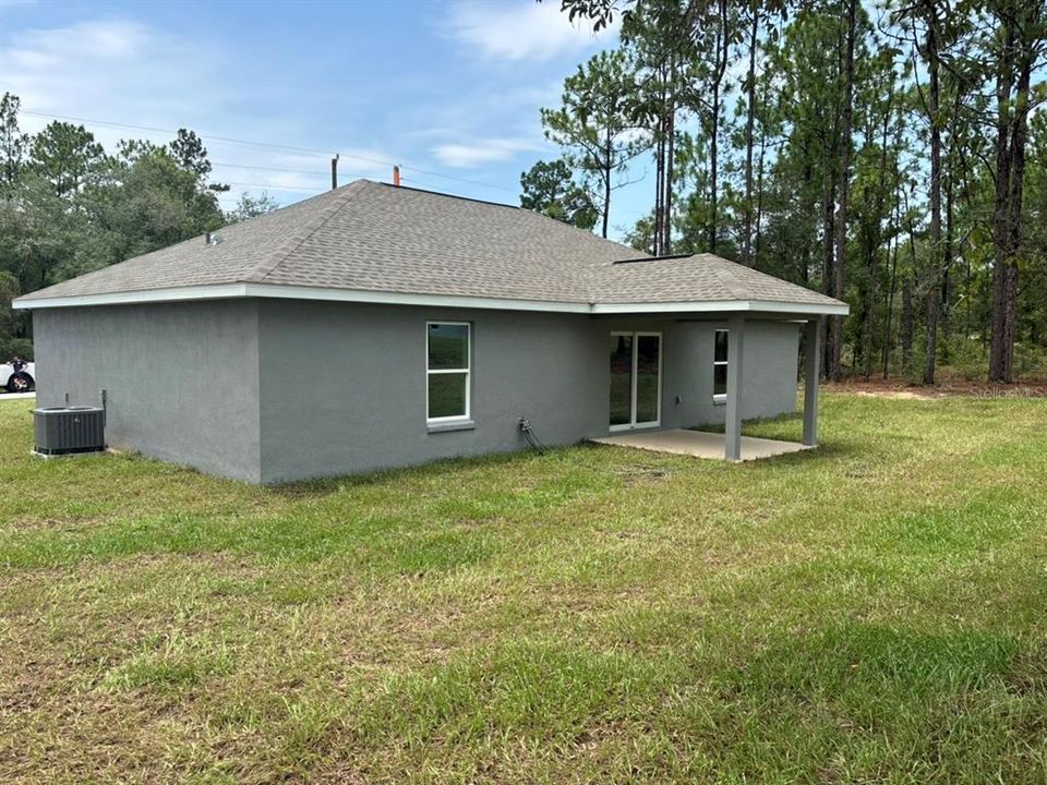 Active With Contract: $239,900 (3 beds, 2 baths, 1405 Square Feet)