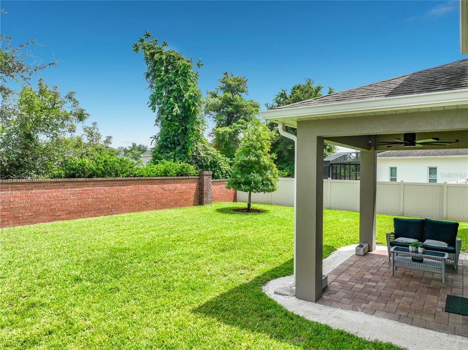 En Venta: $709,000 (5 camas, 3 baños, 3384 Pies cuadrados)