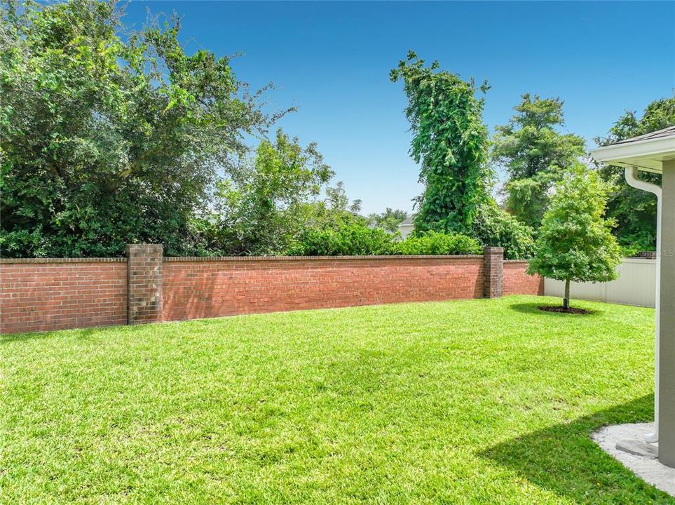 En Venta: $709,000 (5 camas, 3 baños, 3384 Pies cuadrados)