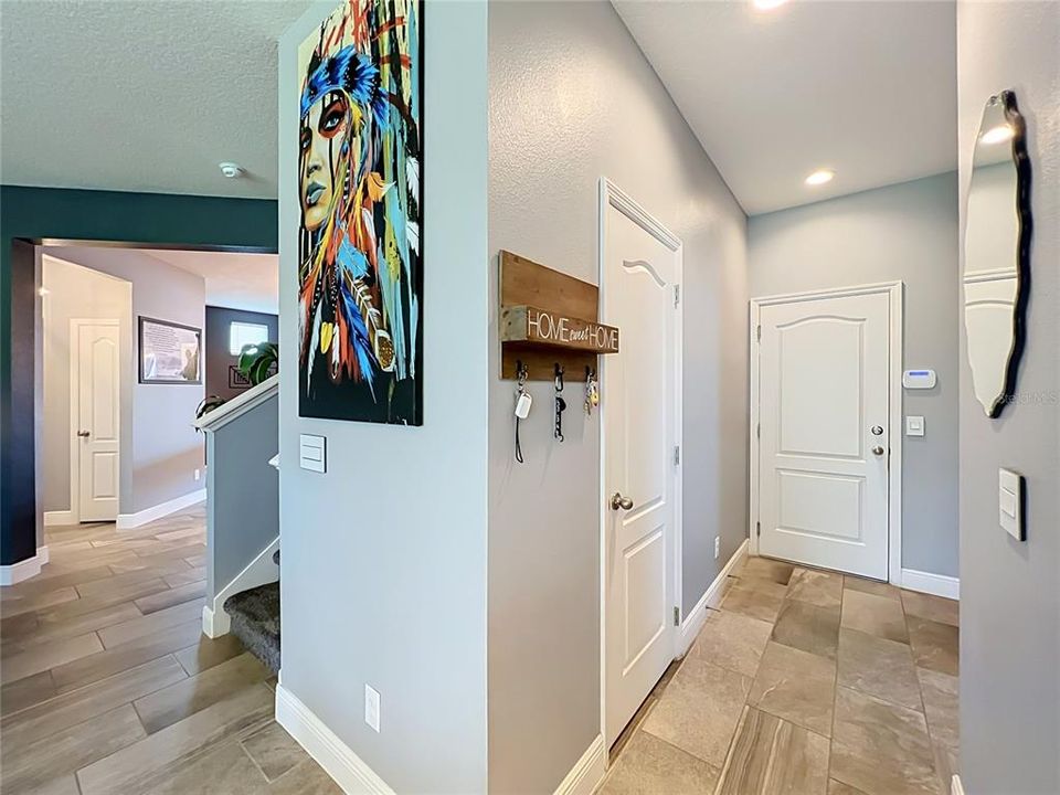 En Venta: $709,000 (5 camas, 3 baños, 3384 Pies cuadrados)