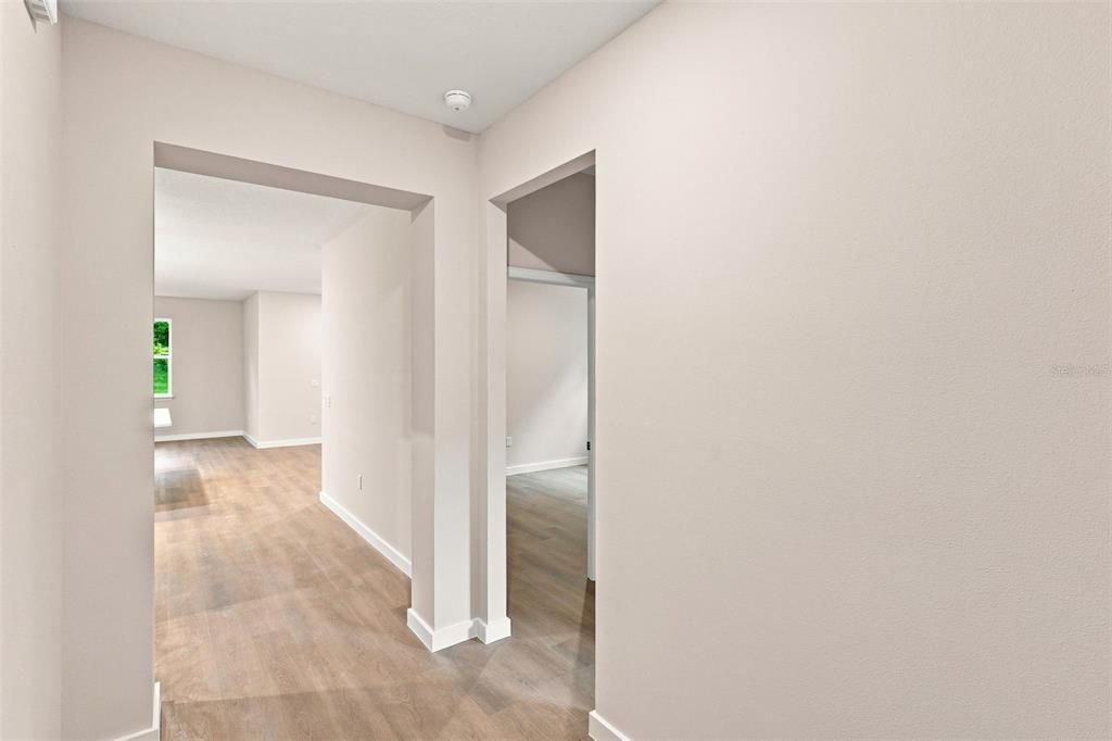 Active With Contract: $339,000 (3 beds, 2 baths, 1543 Square Feet)