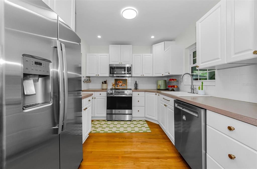 Activo con contrato: $585,000 (3 camas, 2 baños, 1682 Pies cuadrados)