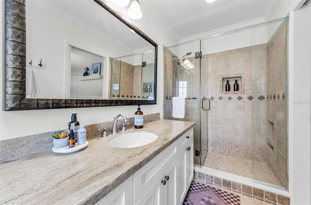 Activo con contrato: $585,000 (3 camas, 2 baños, 1682 Pies cuadrados)
