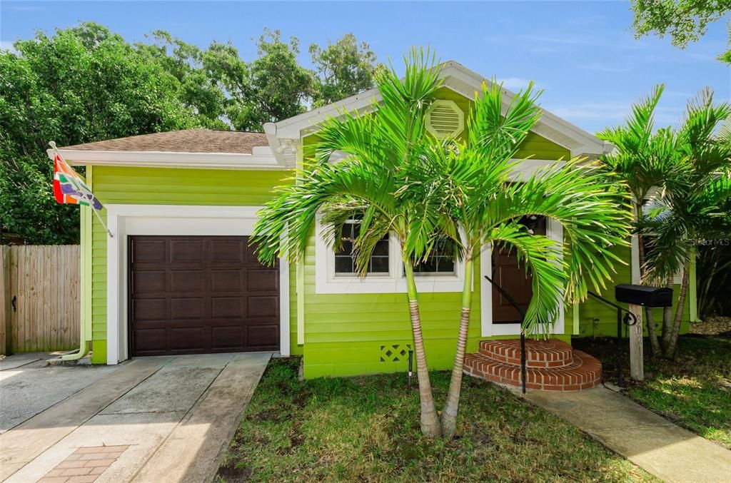 Activo con contrato: $585,000 (3 camas, 2 baños, 1682 Pies cuadrados)