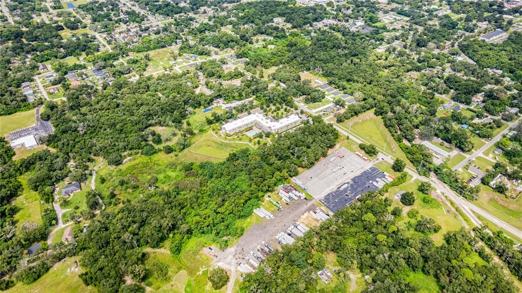 En Venta: $599,000 (4.89 acres)