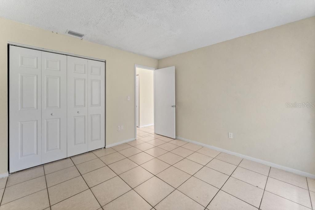 For Rent: $1,395 (2 beds, 1 baths, 901 Square Feet)