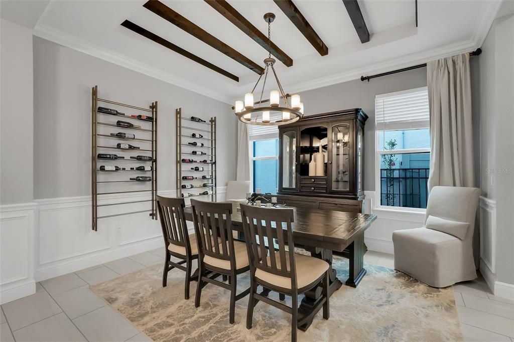 En Venta: $1,095,000 (5 camas, 3 baños, 4305 Pies cuadrados)