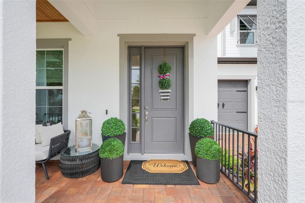 En Venta: $1,095,000 (5 camas, 3 baños, 4305 Pies cuadrados)