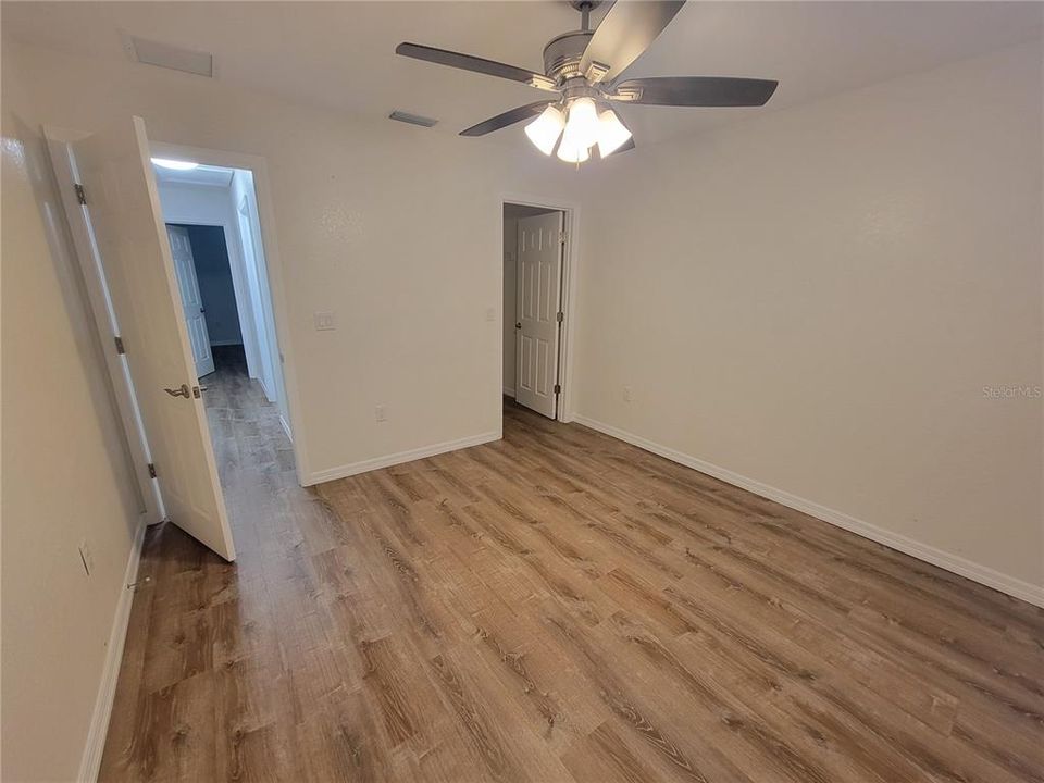 For Rent: $2,000 (3 beds, 2 baths, 1664 Square Feet)