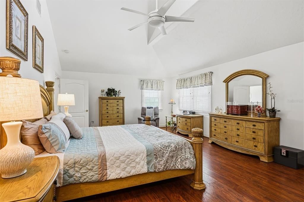 For Sale: $2,900,000 (3 beds, 3 baths, 3254 Square Feet)