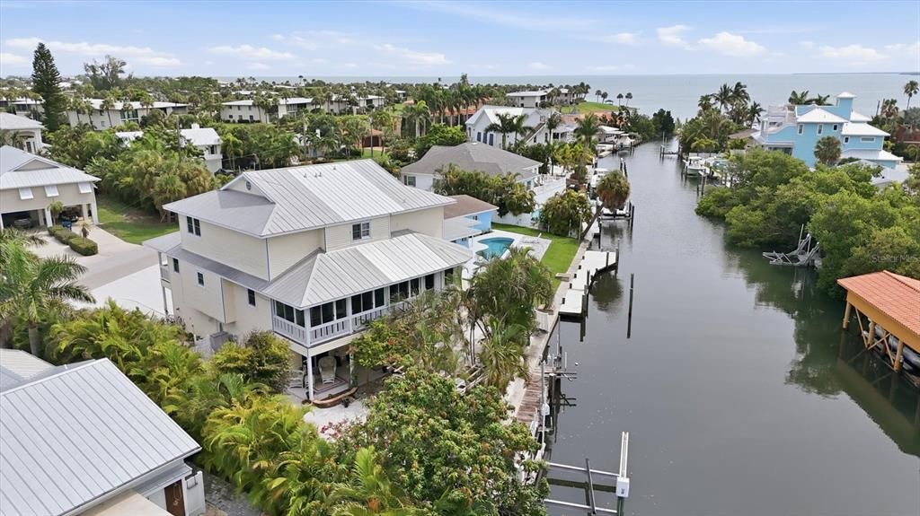 For Sale: $2,900,000 (3 beds, 3 baths, 3254 Square Feet)