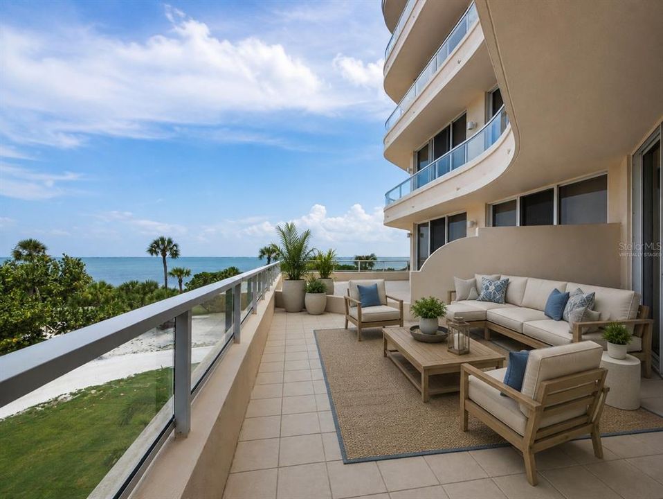 For Sale: $549,000 (2 beds, 2 baths, 1276 Square Feet)