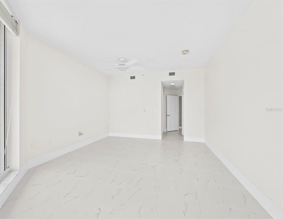 For Sale: $549,000 (2 beds, 2 baths, 1276 Square Feet)