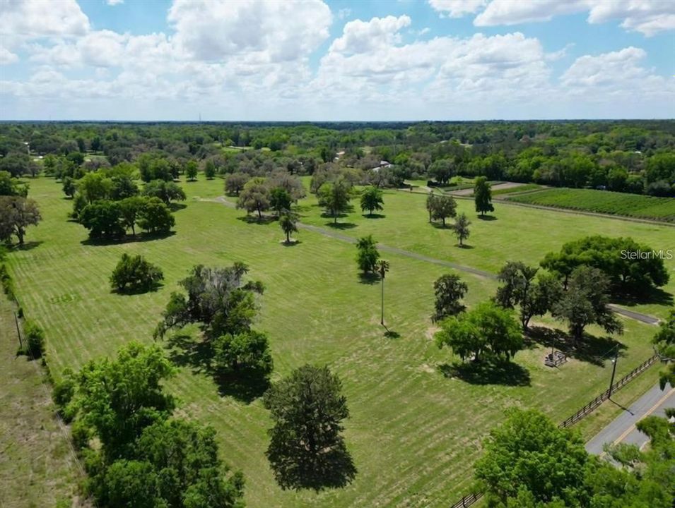 На продажу: $515,000 (10.00 acres)