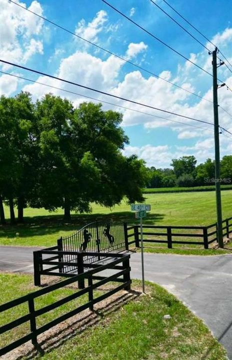 На продажу: $515,000 (10.00 acres)