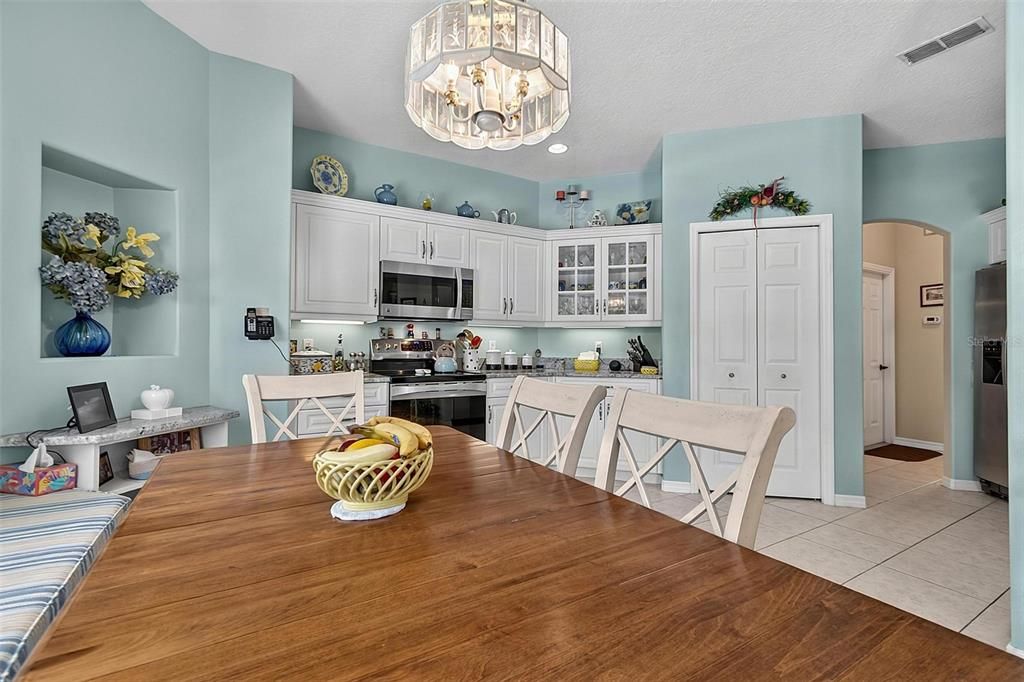 For Sale: $424,000 (3 beds, 2 baths, 1795 Square Feet)