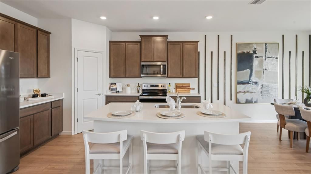 For Sale: $444,990 (4 beds, 3 baths, 2662 Square Feet)