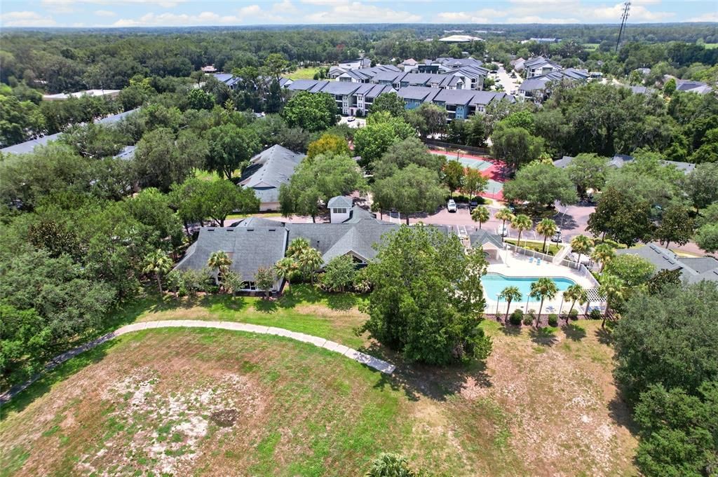For Sale: $202,700 (2 beds, 2 baths, 1465 Square Feet)