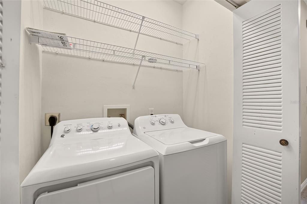 For Sale: $202,700 (2 beds, 2 baths, 1465 Square Feet)