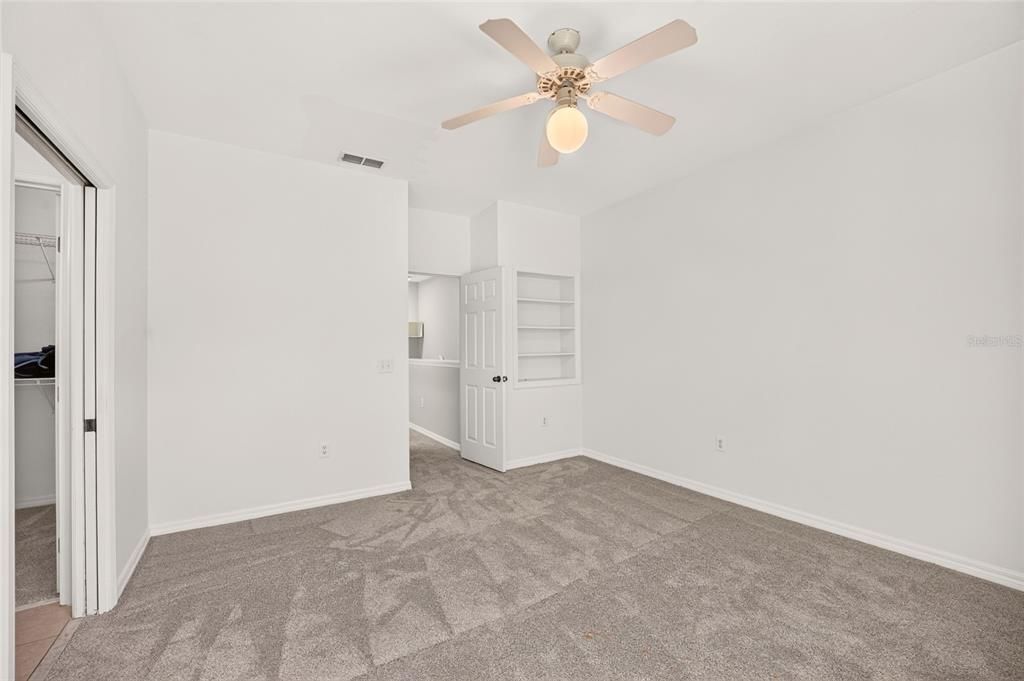 For Sale: $202,700 (2 beds, 2 baths, 1465 Square Feet)