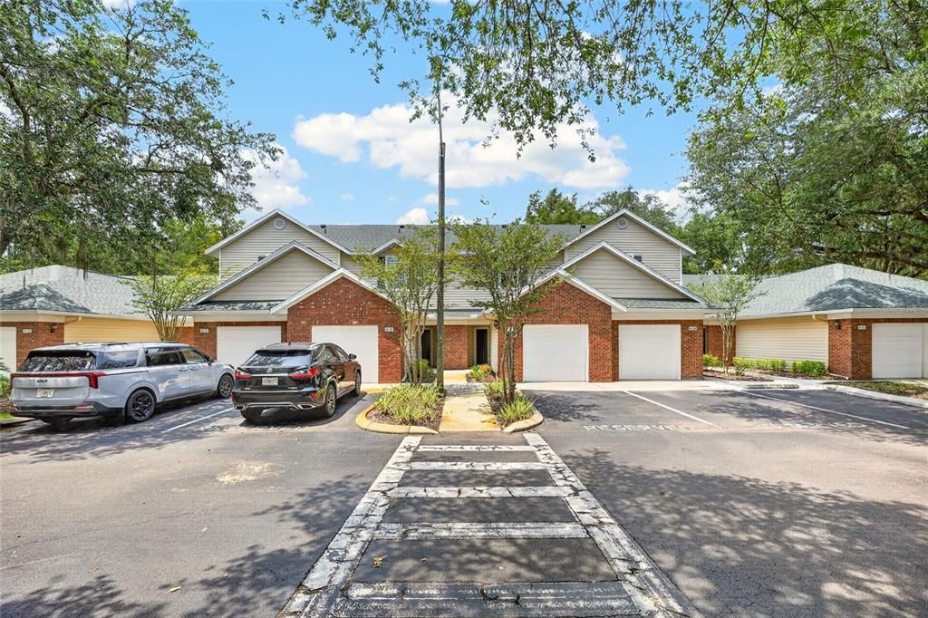 For Sale: $202,700 (2 beds, 2 baths, 1465 Square Feet)