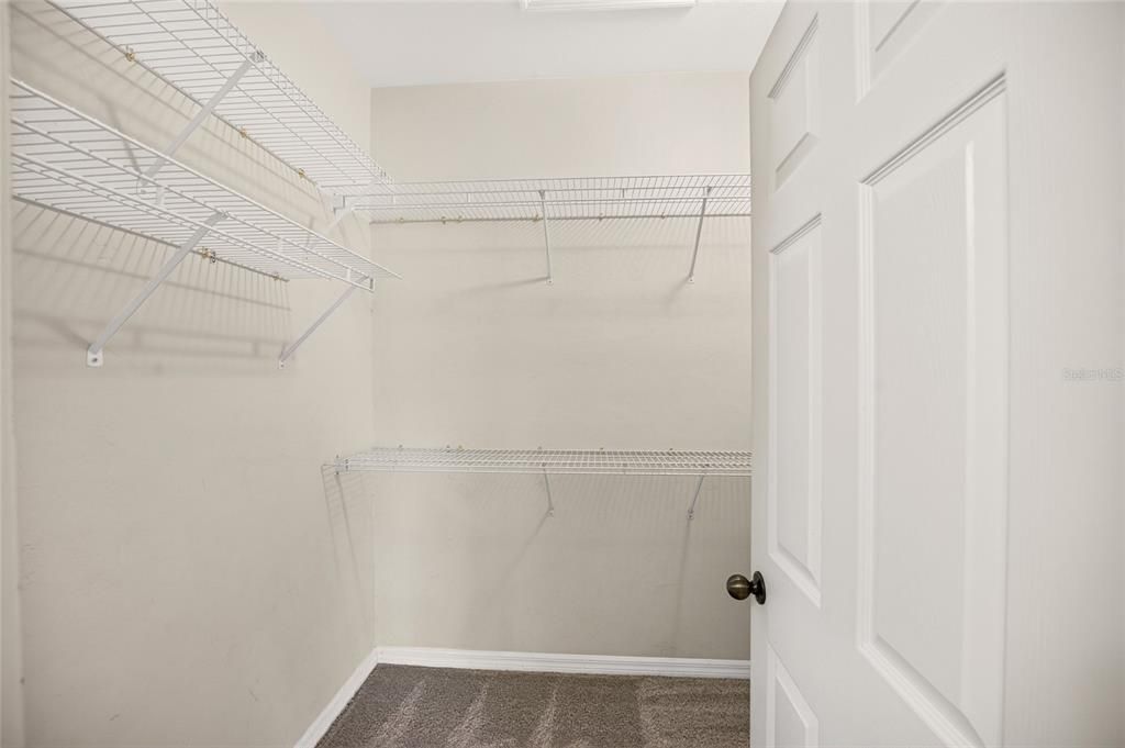For Sale: $202,700 (2 beds, 2 baths, 1465 Square Feet)