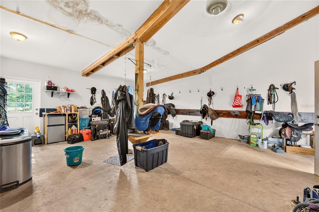 For Sale: $399,900 (3 beds, 2 baths, 1512 Square Feet)