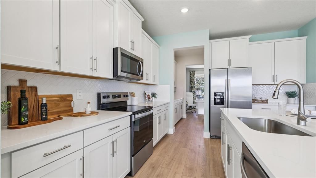 For Sale: $422,990 (4 beds, 3 baths, 3313 Square Feet)