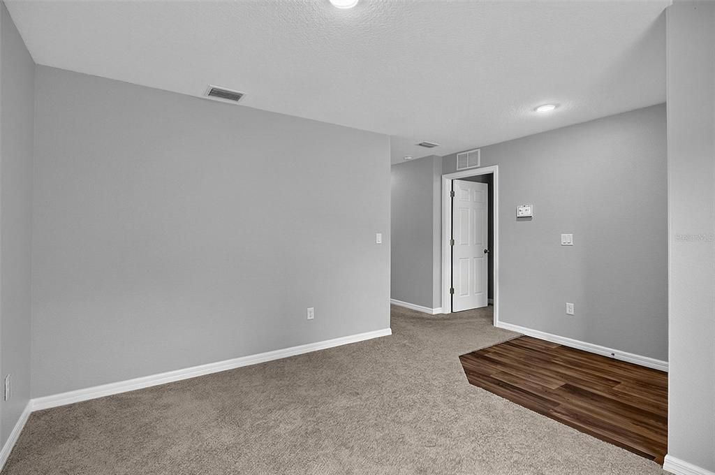 For Sale: $349,900 (4 beds, 2 baths, 1806 Square Feet)