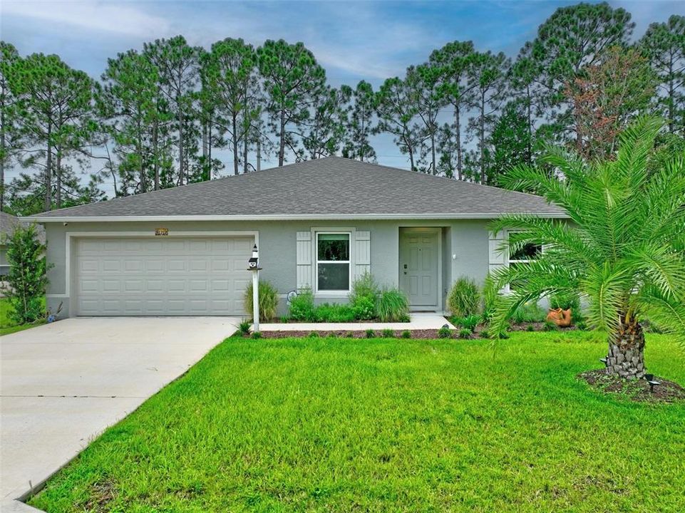 For Sale: $349,900 (4 beds, 2 baths, 1806 Square Feet)